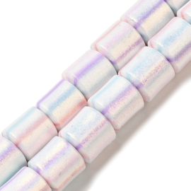 Streng fimokralen kolom met glitter, snow