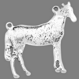 Zilverkleurige connector paard
