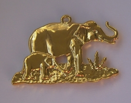 Metalen hanger olifant met jong in geel-goud