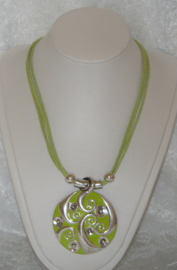 Lime groene ketting met grote hanger