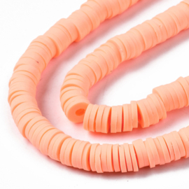 Fimo heishi disc-kralen  6 mm lichte oranje, streng