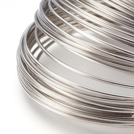Memory wire voor ketting 0,6 mm dik en diameter 11,5 cm
