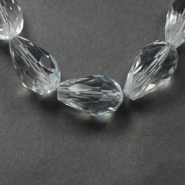 Glaskraal druppel 15x10 crystal, 6 stuks