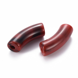 Acryl gebogen buiskraal donkerrood gemeleerd