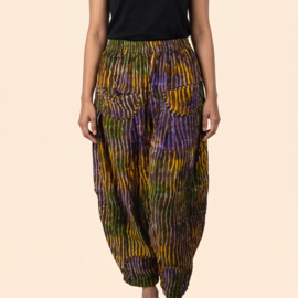 Normal Crazy Broek Sindi + 10 Batik Mix