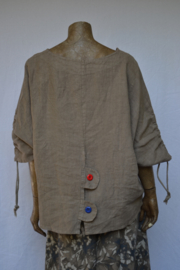 La Bass blouse taupe, knopen achter