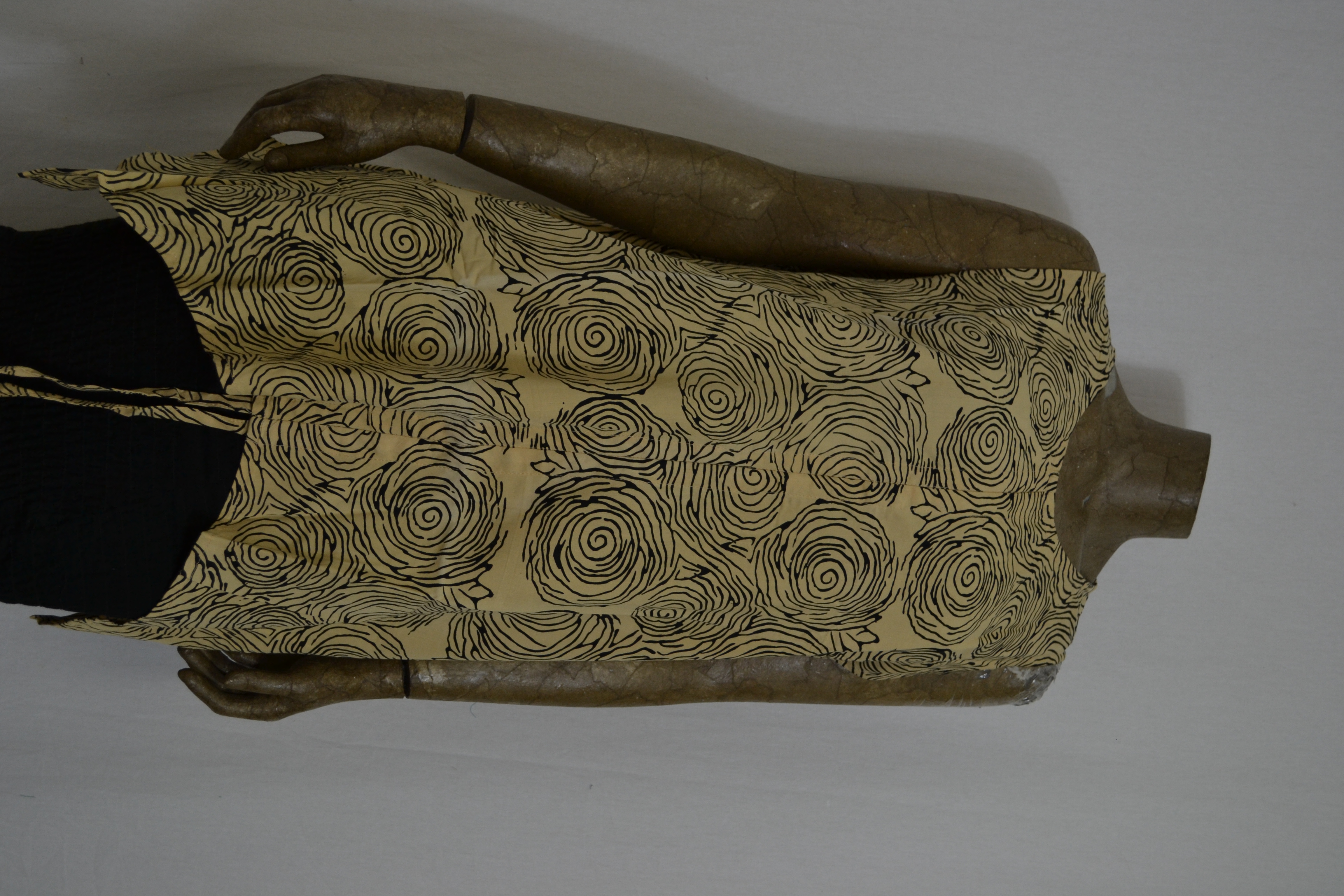 Billy B Blouse P046 optrek en zijzakken  room met kringen