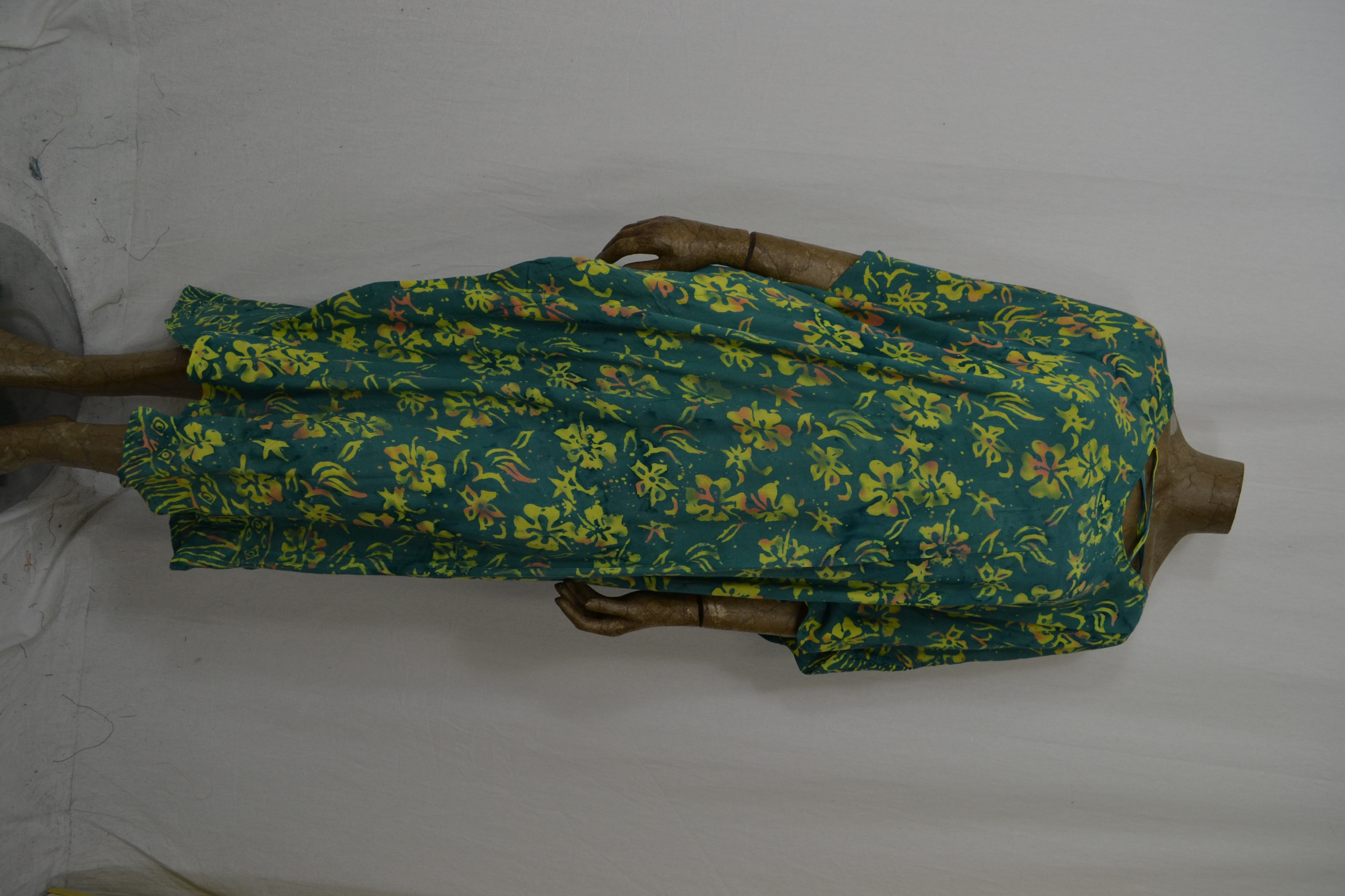 Billy B Kaftan lang B169 kruis voor of achter dragen groen geel bloem