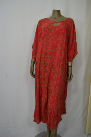 Billy B Kaftan  169 long met kruis (voor of achter) rood