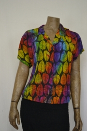 Billy B Blouse 214  met kraag mix batik mooi blad