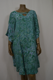 Billy B Kaftan/Jurk B169 kort kruis voor of achter licht groen kleine bloem