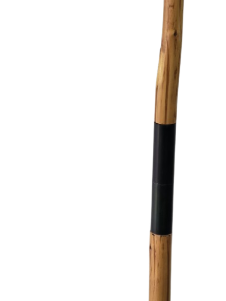 Wandelstok - Pelgrimsstok 2- delig van Edel Kastanje met bergpunt van massief nikkel metaal inclusief rubberen dop lengte 127 cm