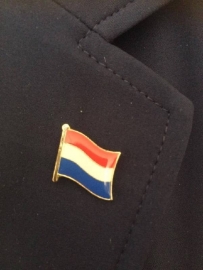 Revers speld Hollandse vlag