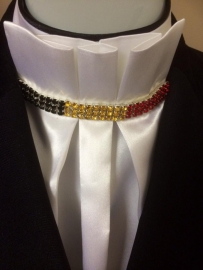 Stocktie  Belle chique with the  Belgium flag in rhinestones  ( also available in other country flag colors)