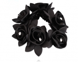 Glamourhorze black rose crunchie