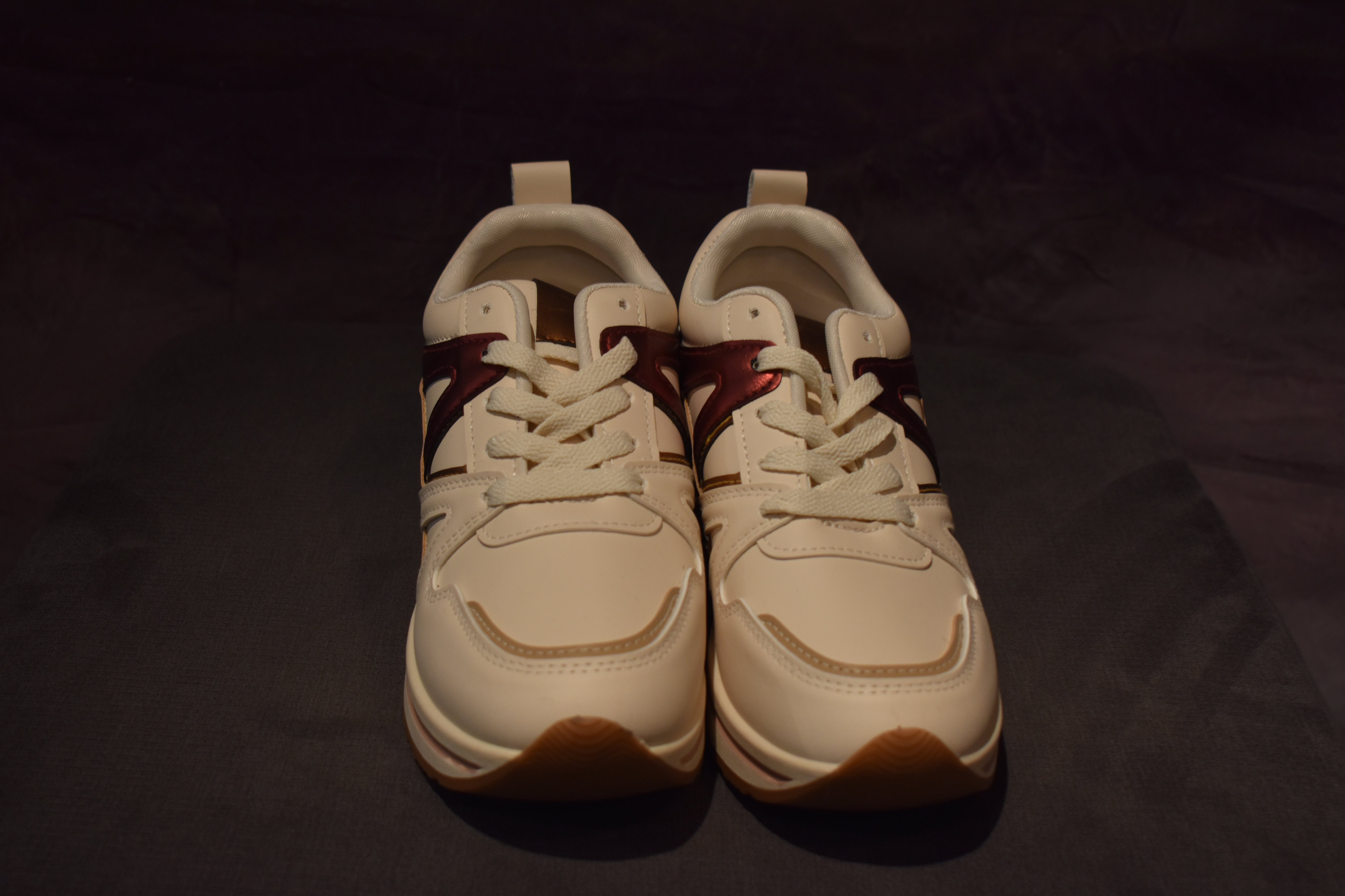 Sneaker Creme/rood