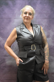 Leather Look Gilette
