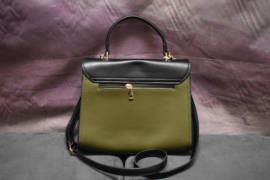 Tas