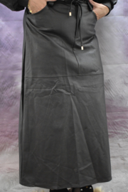 Leather Look Gilette