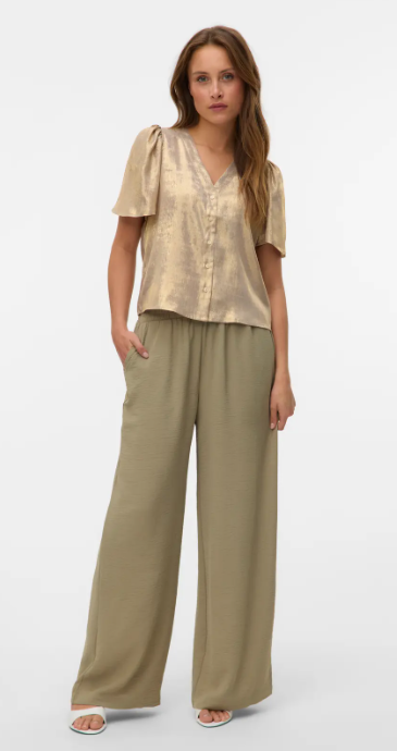 VMAMALIA SS V-NECK TOP -Vero Moda-