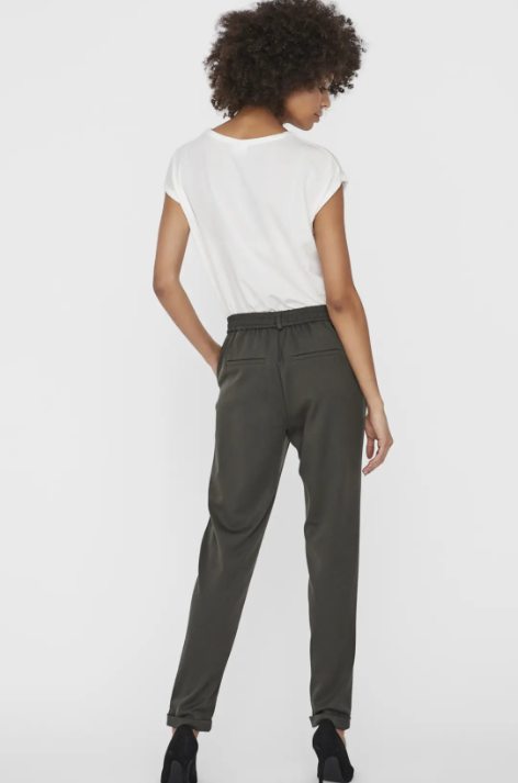 VMMAYA MW LOOSE SOLID PANT  -Vero Moda-