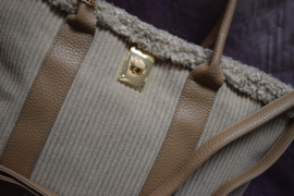 Tas