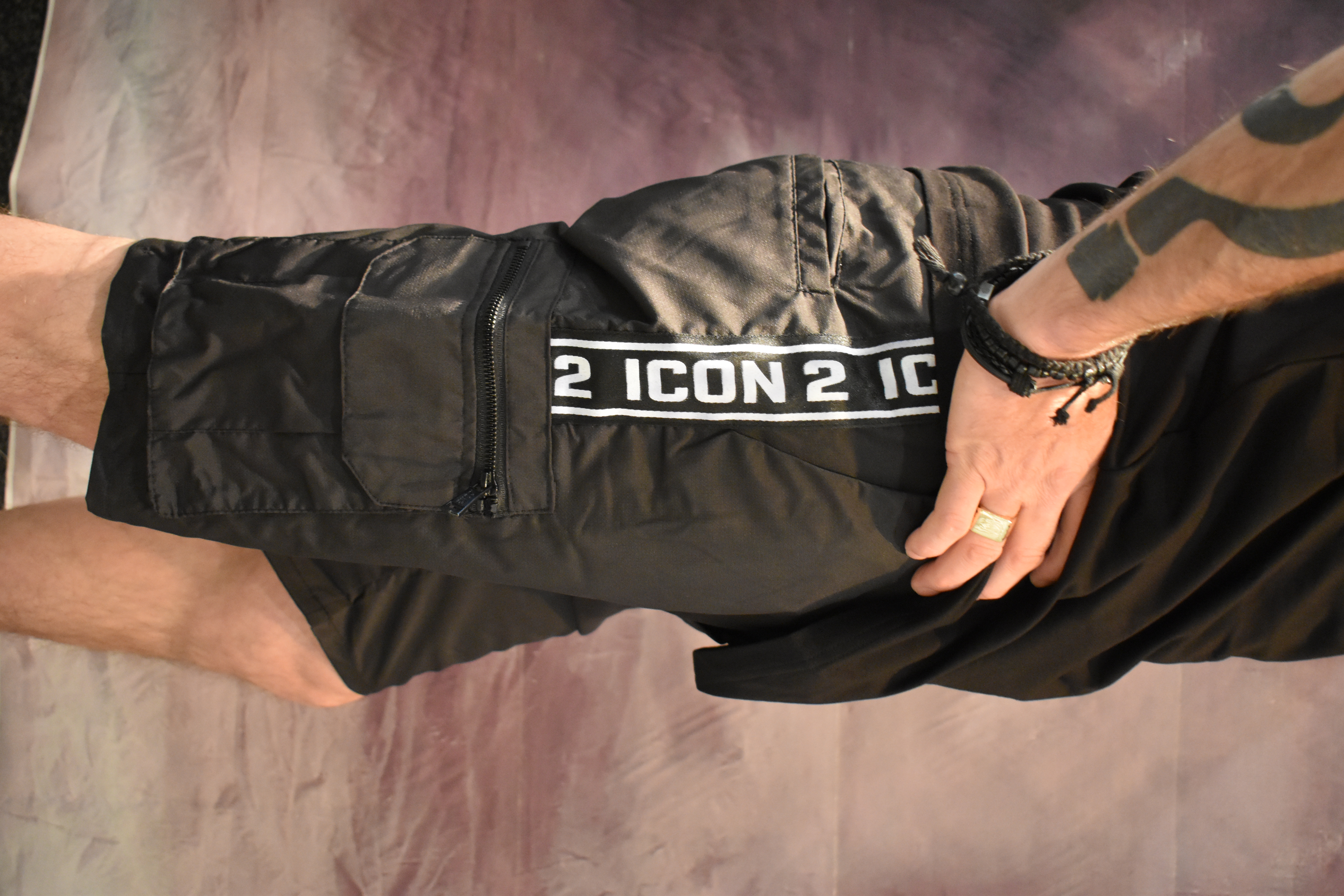Shorts Icon