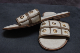 Slipper