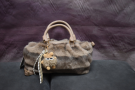 Tas