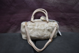 Tas