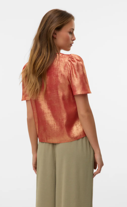 VMAMALIA SS V-NECK TOP -Vero Moda-
