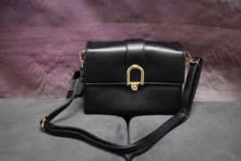 Tas