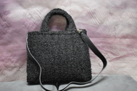 Tas