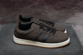 Sneaker Bruin