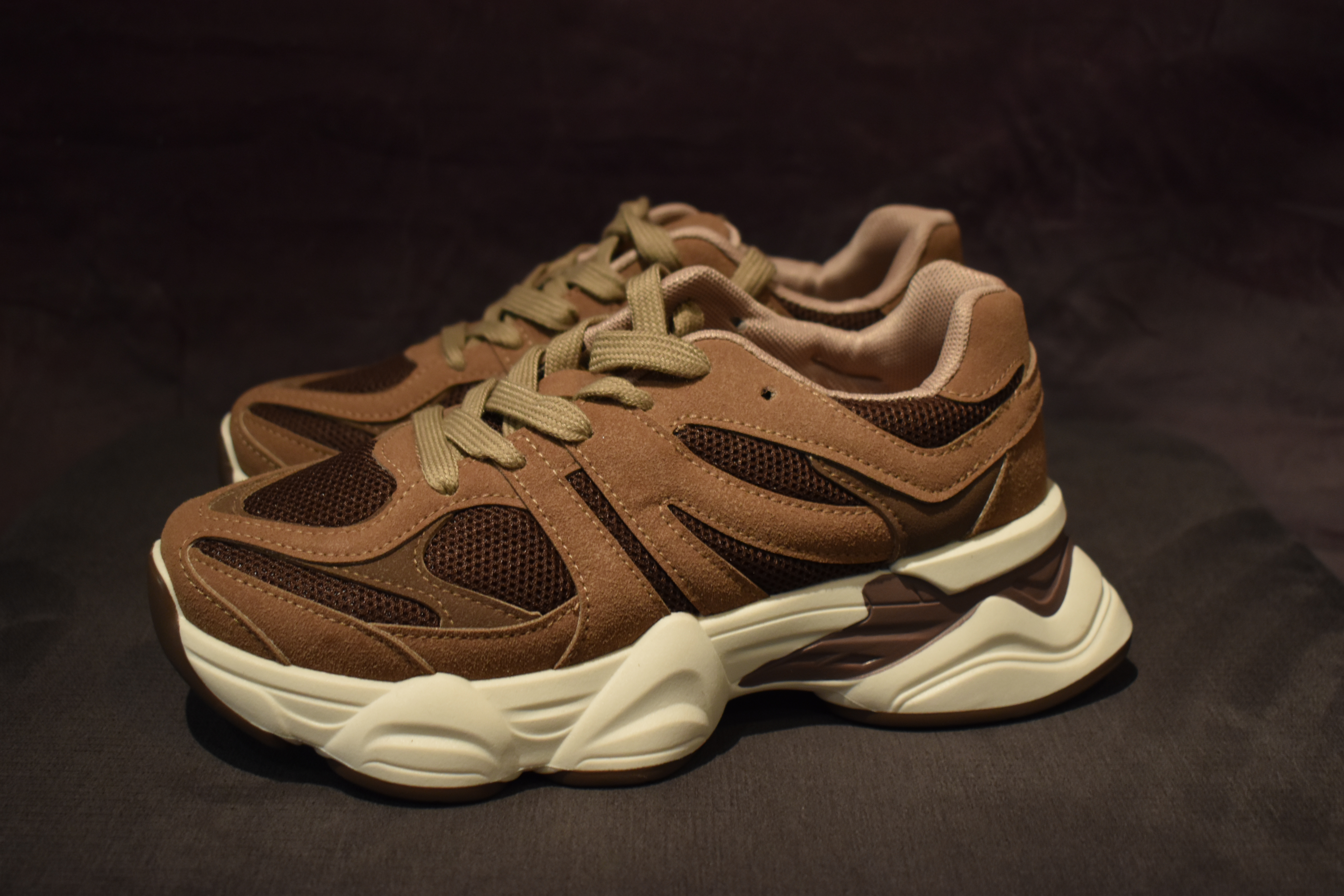 Sneaker Coffee