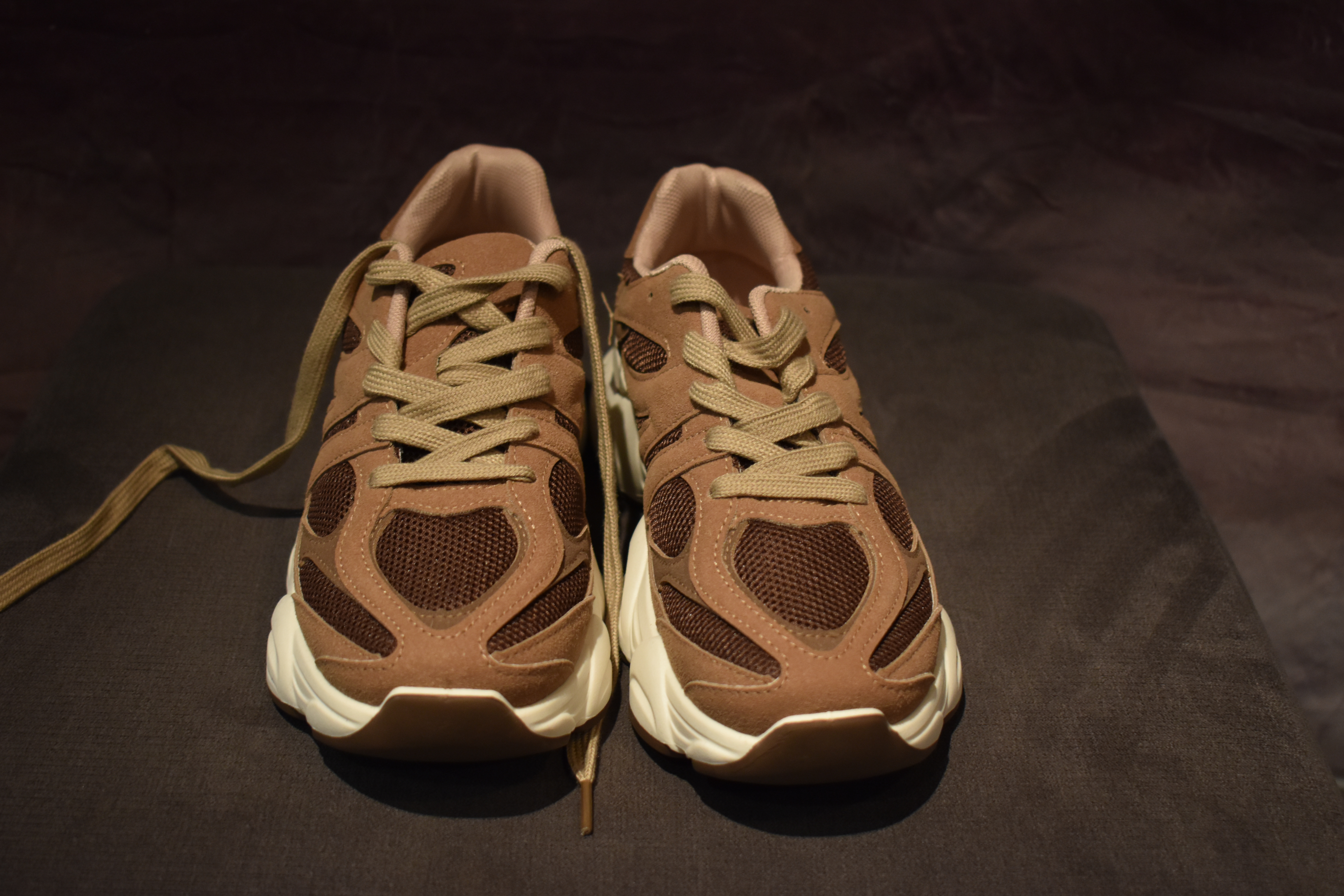 Sneaker Coffee