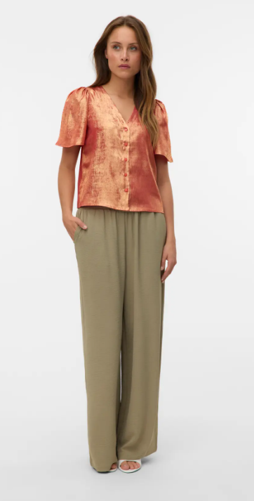 VMAMALIA SS V-NECK TOP -Vero Moda-