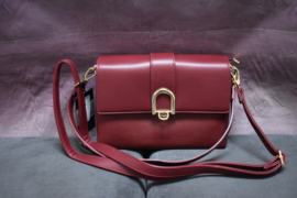 Tas
