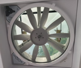 Airxcel MAXXFAN Deluxe dakventilator wit/white