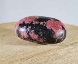 Rhodoniet - Palmsteen - no.2 - Madagaskar - 5,1 cm