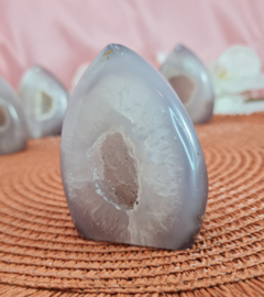 Agaat Edelsteen Sculptuur - Geode Druzy Vlam - 7 cm