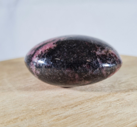 Rhodoniet - Palmsteen - no.3 - Madagaskar - 5,4 cm