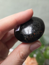Toermalijn Zwart Palmsteen Edelsteen no.10-14