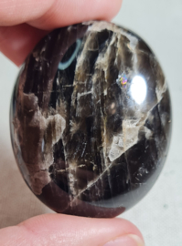 Rookkwarts Handsteen no.6 Edelsteen