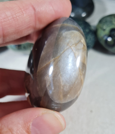 Zwarte Maansteen Palmsteen Edelsteen no.04 - 5 cm