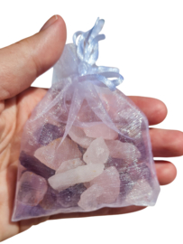 Zakje met chips  - Rozenkwarts en Amethist Edelsteen - 75 gram