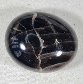 Rookkwarts Handsteen no.2 Edelsteen