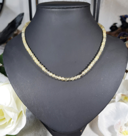 Edelsteen Ketting Rutielkwarts ronde kralen 4 mm - 45 cm