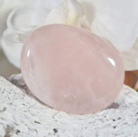 Rozenkwarts Platte Steen no.2 - 4,5 cm Edelsteen