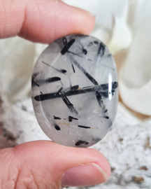 Toermalijn in Kwarts Platte Steen 4 cm no.6 Edelsteen